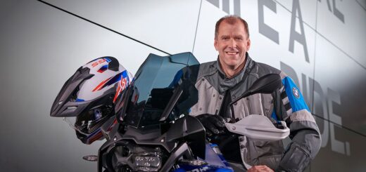 KTM vuelve a pescar en BMW
