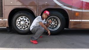 Little Boogie, el rapero de Sarandí que samplea a Radiohead y Charly García