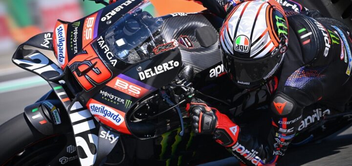 MotoGP castiga duramente a Marco Bezzecchi por su doble bofetón: "Es un apto corrupto que daña la imagen del deporte"