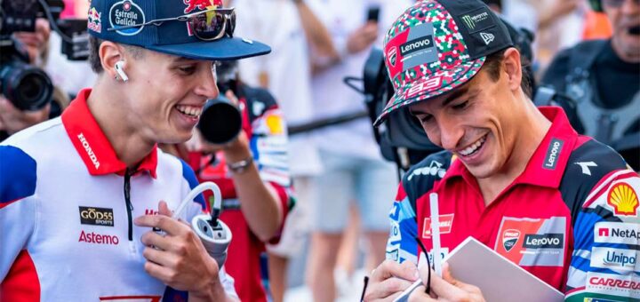"Para el rookie brasileño... ¡que te den!", Marc Márquez firma su foto más inesperada en Mugello