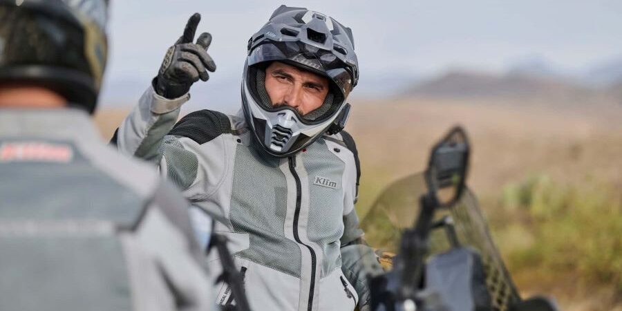 Qué ropa llevar en un viaje en moto | Viajar cómodo y protegido
