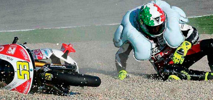TT Isla de Man 2026: Dean Harrison triunfa en la carrera Reina y Dunlop vuelve a hacer historia