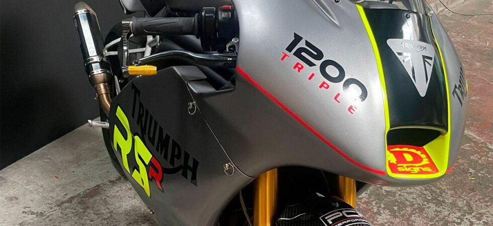 Un motero se cansa de esperar a Triumph y se construye su propia superbike de 183 CV