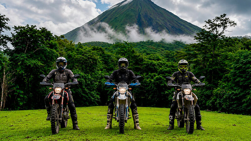 Una ruta que conecta dos océanos, así de increíble es Costa Rica