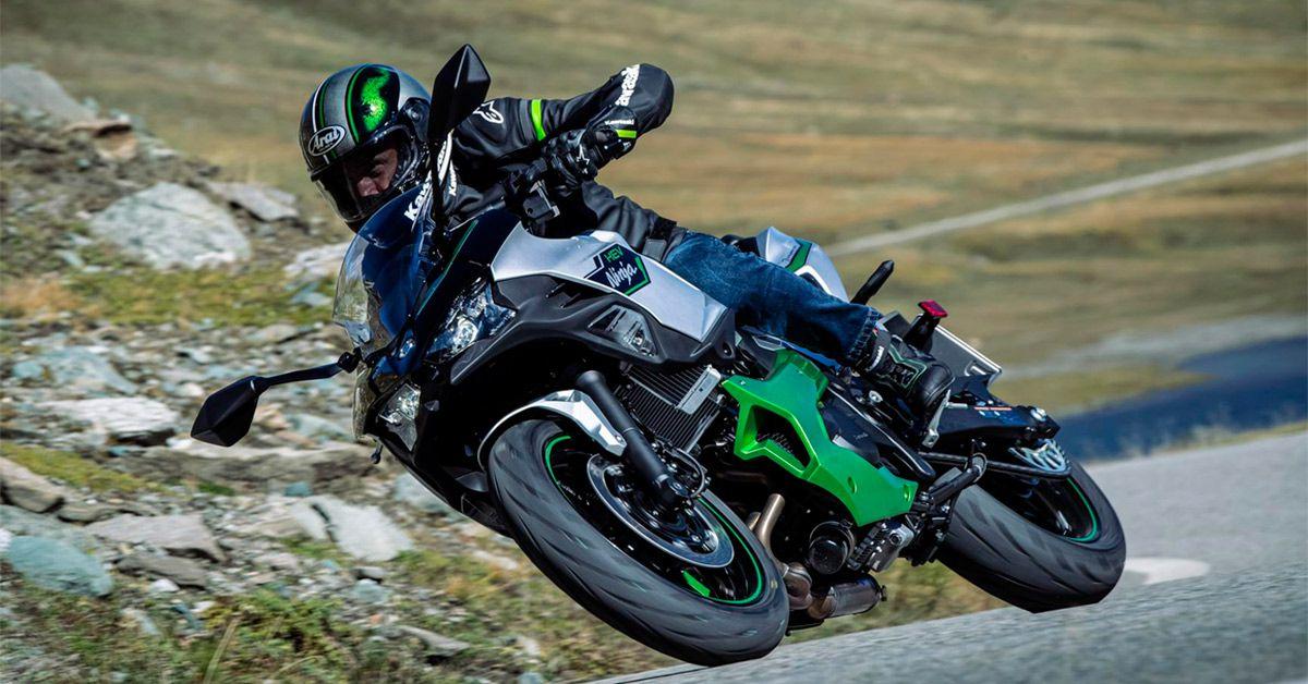 Las Kawasaki híbridas ya son más baratas que las normales (y las han mejorado)