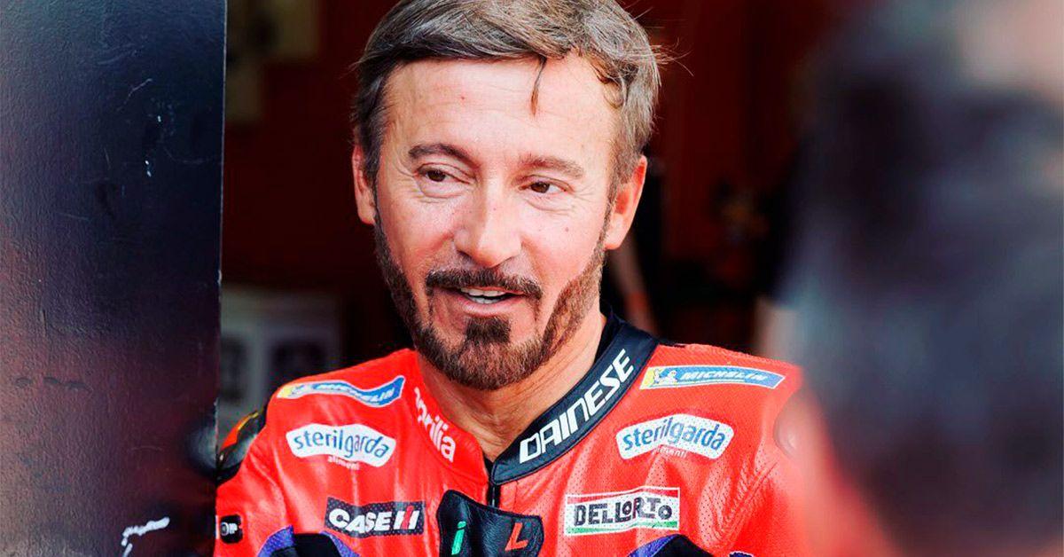 Max Biaggi vuelve a la pista con 55 años y deja en ridículo a más de uno cerca de las MotoGP