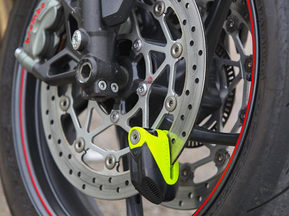Así puedes prevenir el robo de tu moto con un candado, la lección que dejó un ladrón detenido en CDMX