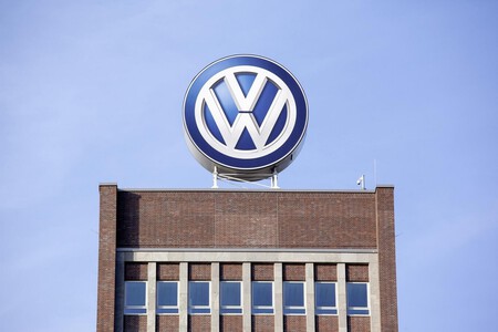 Los trabajadores de Ducati están tan preocupados por su futuro que los sindicatos ya están hablando con Volkswagen - Ilustración 2