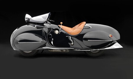 Un diseñador creó una moto carenada tan bonita que la consideraban una obra de arte, pero se olvidó de un detalle para triunfar - Ilustración 2