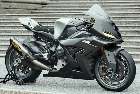 Ni Honda CBR ni Kawasaki H2R. La moto más radical de la historia está a punto de sacarla BMW homologada para calle con más de 230 CV - Ilustración 2