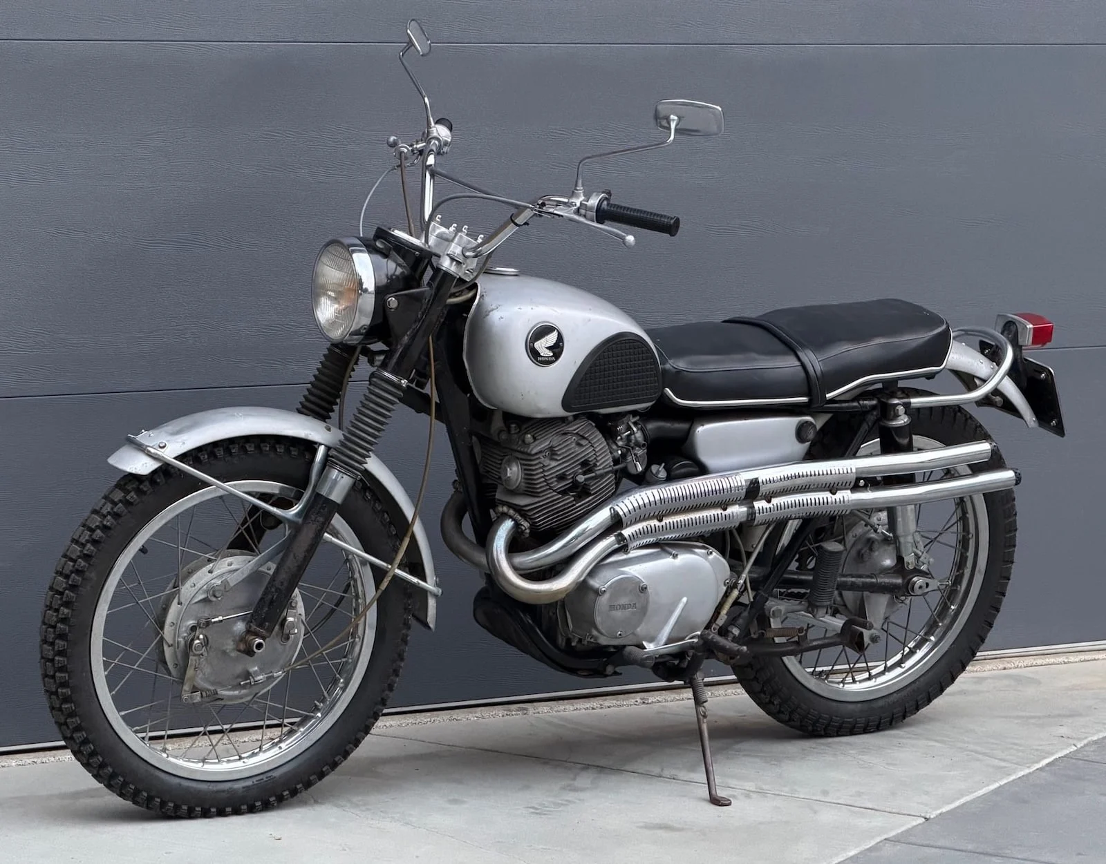 A la venta: una Honda CL72 Scrambler 1964 ex-Elvis Presley