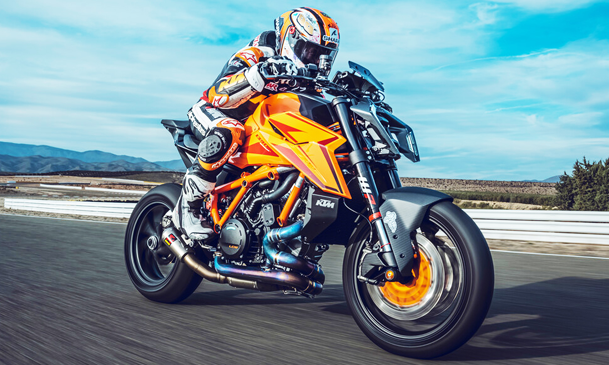 Tras rescatar a KTM, Bajaj abre la puerta a un nuevo socio inversor para asegurar el futuro de la marca