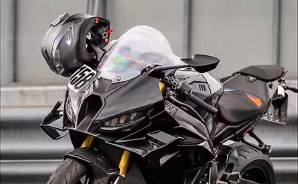 La nueva BMW S 1000 RR fue vista en pruebas en Nürburgring
