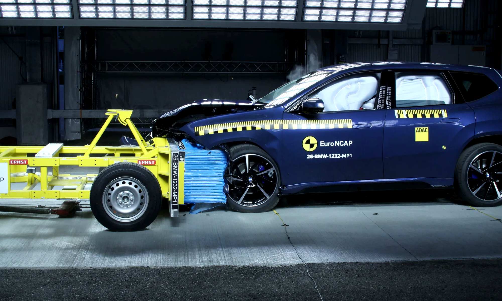 Euro NCAP puede endurecer todo lo que quiera las pruebas de seguridad: estos dos coches eléctricos ya han conseguido la puntuación máxima