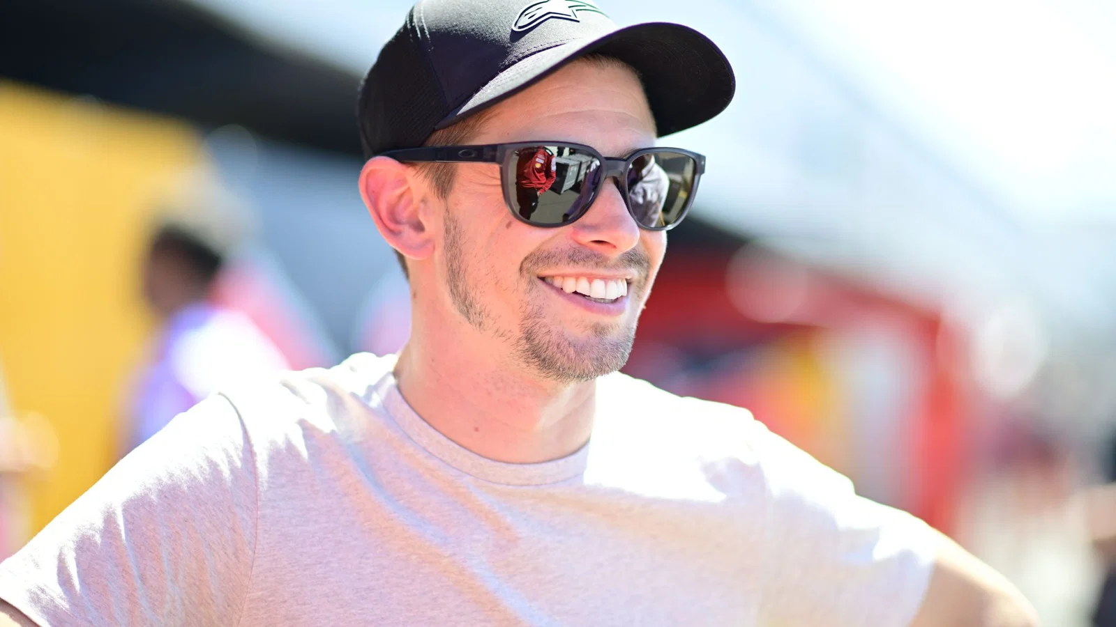 El campeón de MotoGP, Casey Stoner, revela una nueva cirugía por una lesión en la columna de hace 20 años