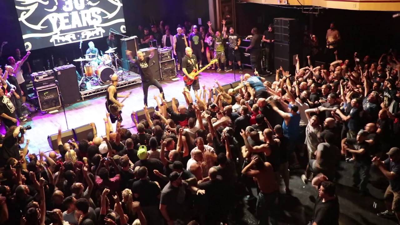 Drain rinde vibrante tributo a Sick Of It All con «It’s Clobberin’ Time» en Warped Tour