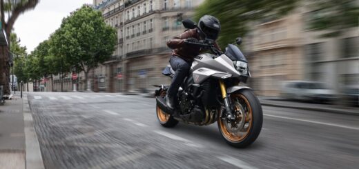 Suzuki acaba de lanzar su nueva Katana, la naked más bonita del mundo que redefine su leyenda por un precio más que aceptable