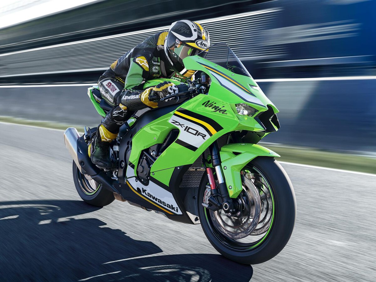 En Japón nadie quería pintar su moto de verde porque traía mala suerte. Hasta que Kawasaki rompió las reglas y lo petó