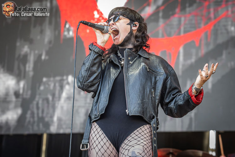 Crónica y Fotos del LEYENDAS DEL ROCK – jueves 6 con ARCH ENEMY + DARK TRANQUILLITY + GODSMACK + INJECTOR + LÁNDEVIR + NORTHLANE + ANEUMA + MUSHROOMHEAD+ EKYRIAN + CREEPER + LÈPOKA + BOLU2 DEATH + D’ARTAGNAN + CELTIBEERIAN + EVO - Ilustración 2