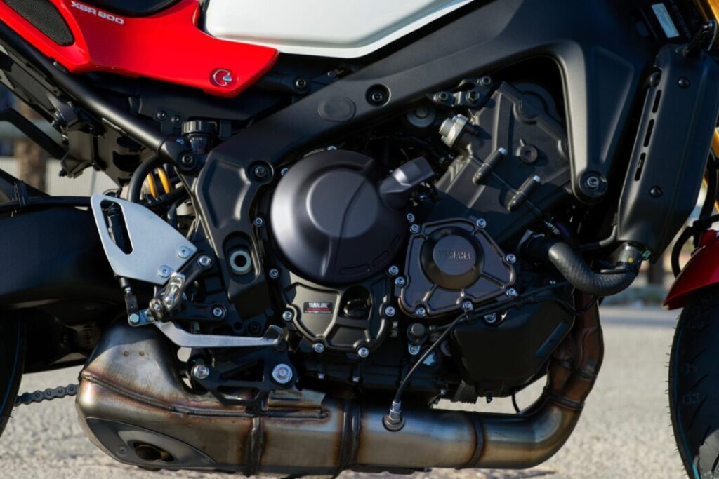 Yamaha prepara una nueva XSR900 SP con equipamiento premium - Ilustración 1