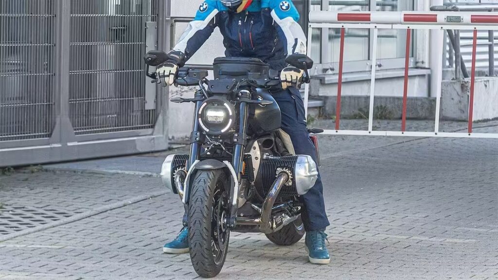 BMW R 20: la espectacular roadster con motor bóxer de 2,000 cc se acerca a la producción - Ilustración 1