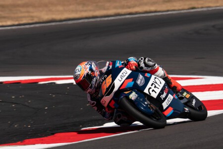 David Almansa se reencuentra con la victoria en Silverstone en una carrera sin el lesionado Máximo Quiles - Ilustración 2