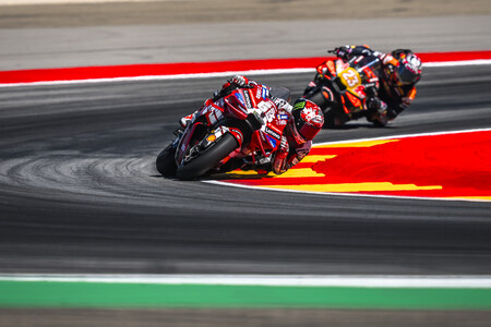Pecco Bagnaia explota contra Ducati: 