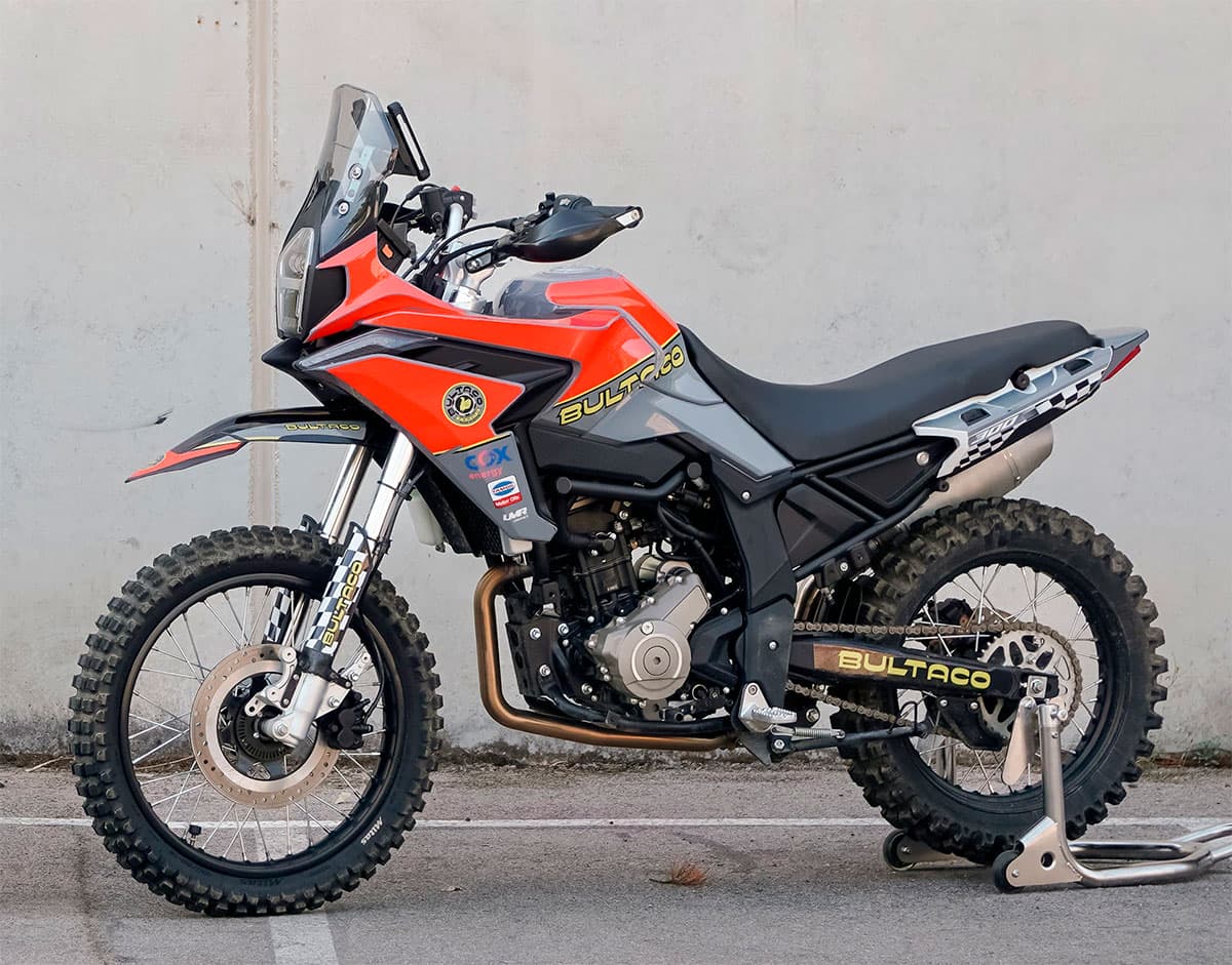 Bultaco resucita su mítico nombre con una nueva moto trail de 28 CV, pero con detalles a considerar - Ilustración 3