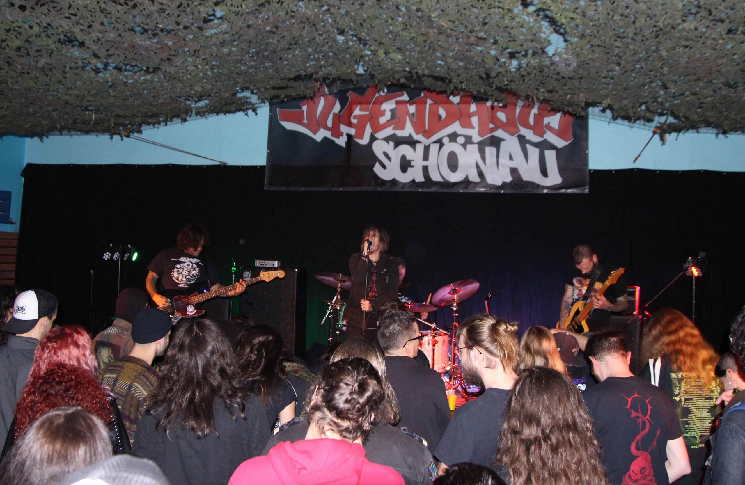 God’s Hate lanza el potente EP «Won’t Be Disgraced» con un cover de Harm’s Way - Ilustración 2