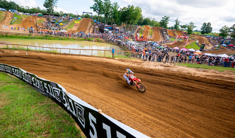 Hunter Lawrence se coloca en primera posición en AMA Motocross