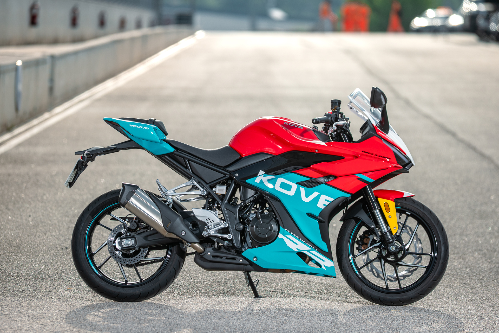 Prueba Kove 350RR y Kove 450RR - Ilustración 1