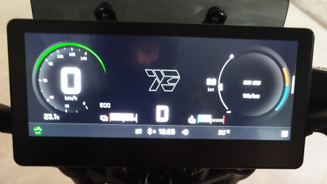 Prueba de la Can-Am Pulse: una motocicleta eléctrica naked con la aceleración de una deportiva - Ilustración 2