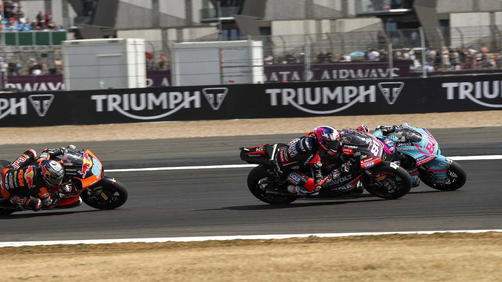 GP intacto: Senna Agius se fue sin “ninguna posibilidad” en la carrera de Moto2 de Silverstone - Ilustración 1