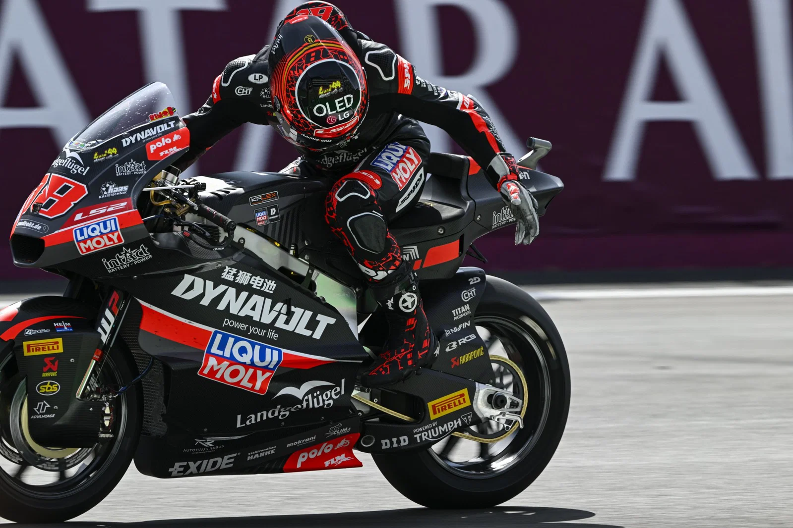 Manu González explica el error de celebración de Silverstone Moto2 que le costó la victoria - Ilustración 1