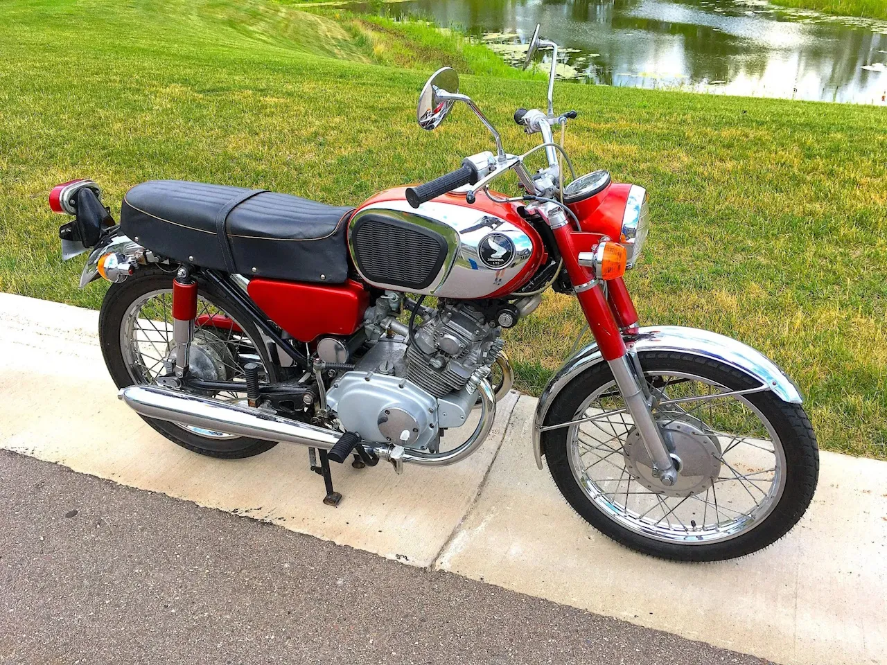 Moto del día: Honda CB175