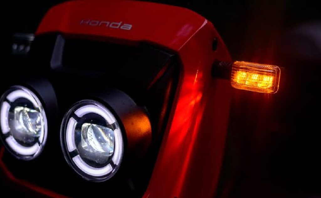 Honda renueva un modelo con nombre histórico: estilo original y hasta 105 km de autonomía