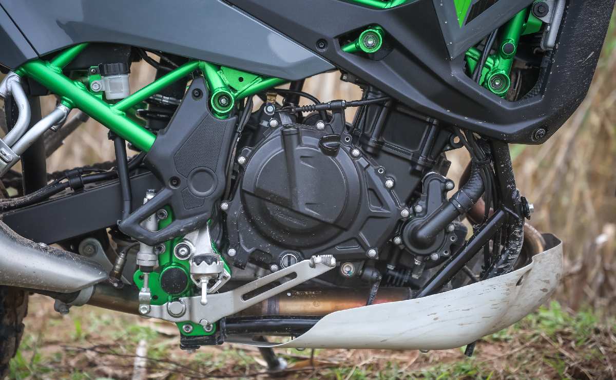 Kawasaki KLE 500: potencia, consumo y velocidad de su motor bicilíndrico - Ilustración 3
