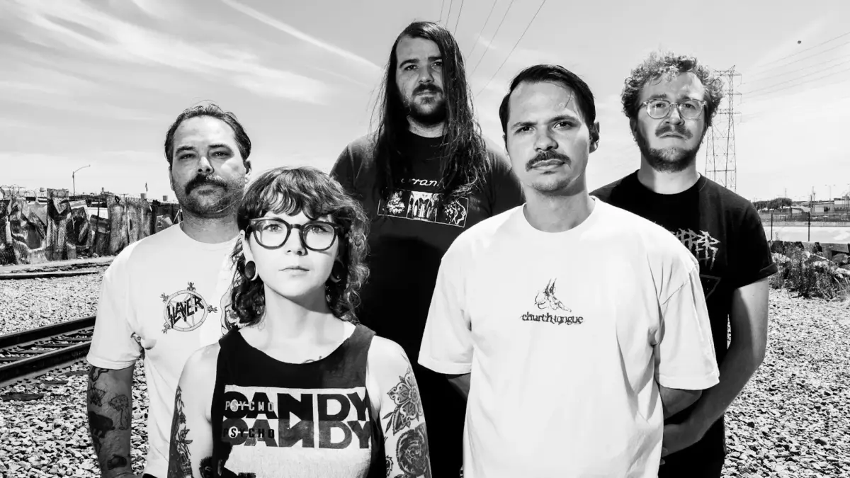 Lockslip lanza video de «Gray World» con King Yosef y anuncia álbum debut «The Conversation»