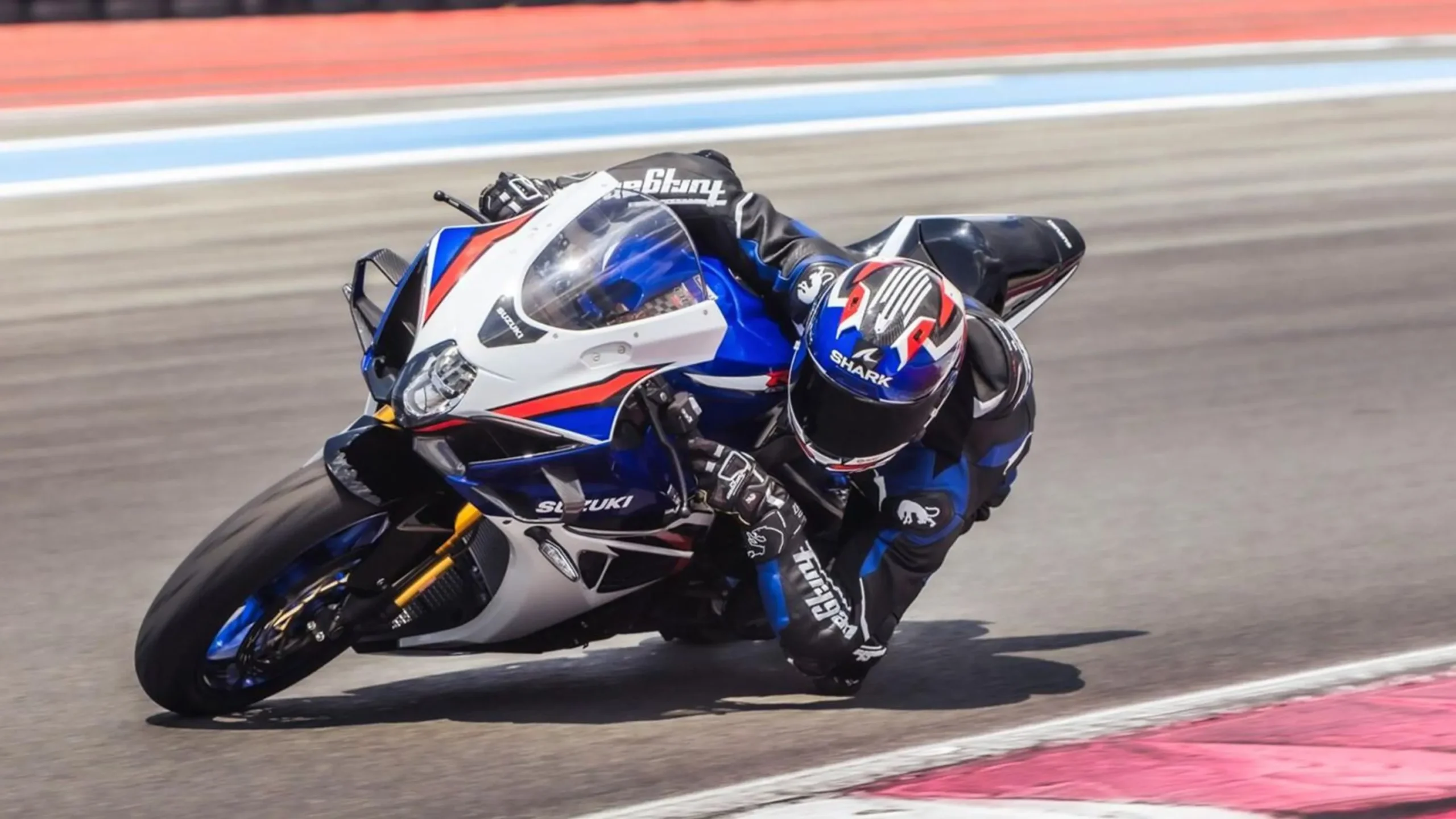 Las motos más rápidas del mundo: 10 máquinas que superan los 300 km/h