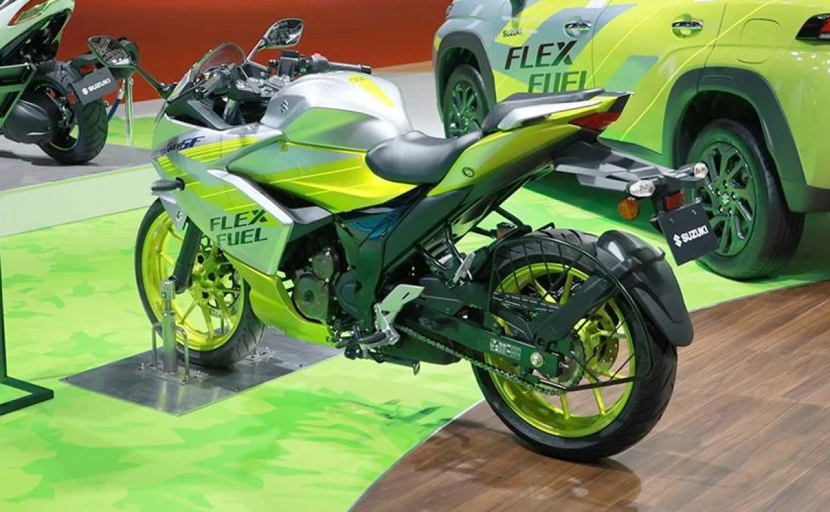 La nueva Suzuki Gixxer podría marcar el futuro de los combustibles - Ilustración 3