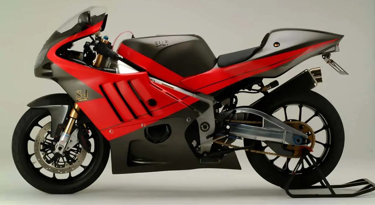 Yoshimura Tornado S-1: la muy rara superbike basada en la Suzuki GSX-R1000