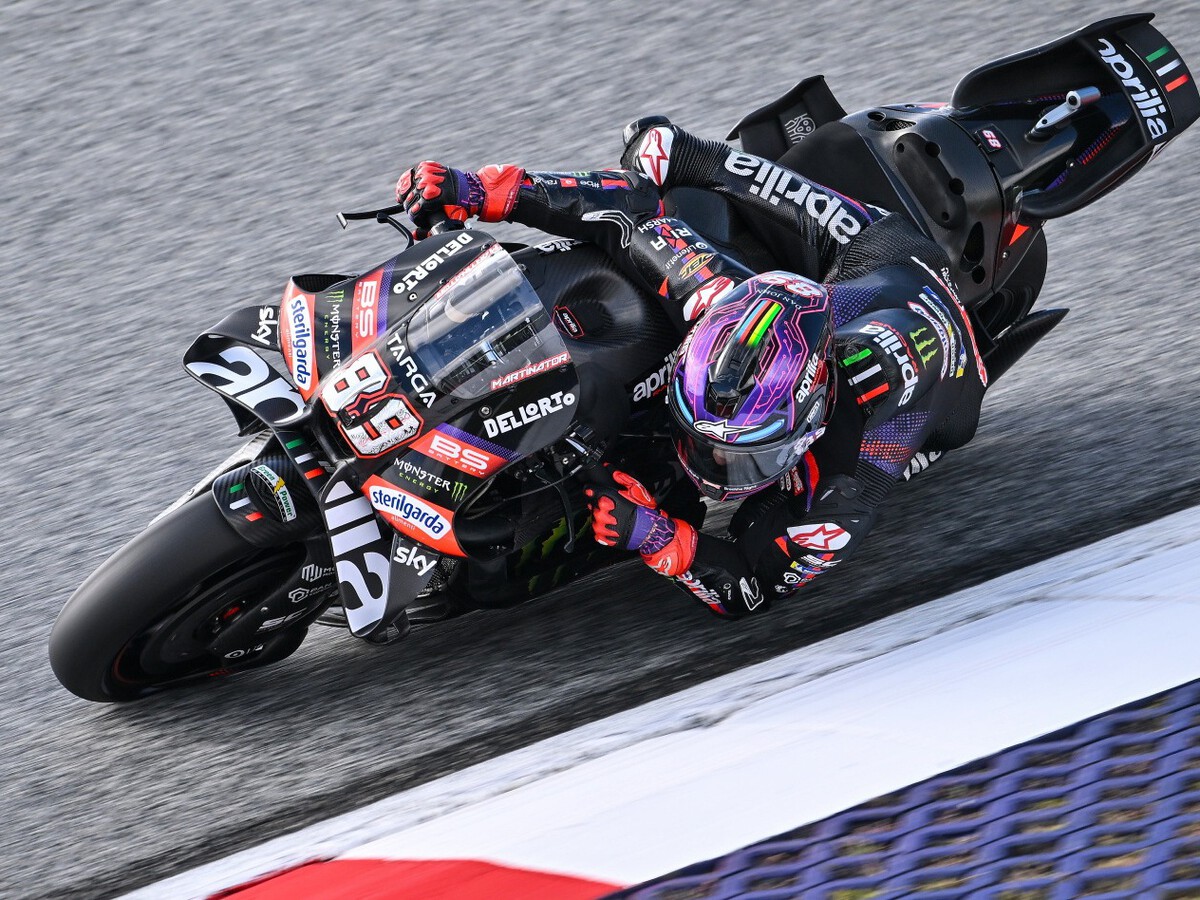Jorge Martín remonta para aprovechar el regalo de Pedro Acosta y volver a ser el líder de MotoGP en Austria