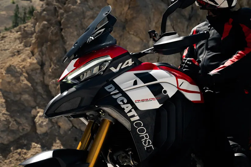 Ducati Multistrada V4 Pikes Peak 2027: más deportiva, ahora con nuevos colores - Ilustración 2