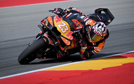 Enea Bastianini explota contra KTM: 