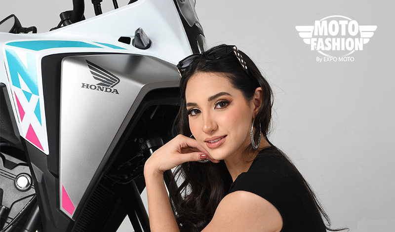 Alejandra Bencomo: estilo y seguridad sobre una Honda NX500