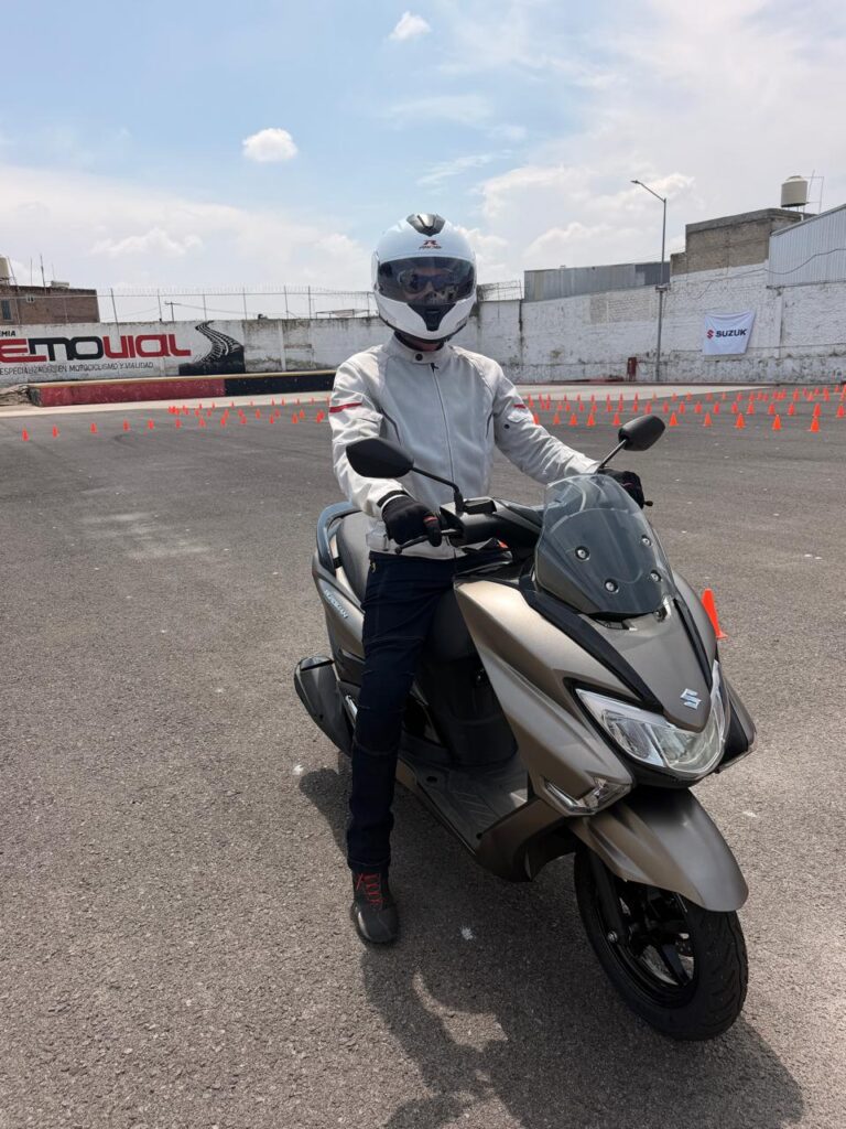 Revista Moto vive el Suzuki Family Day: una jornada para probar la gama de dos ruedas - Ilustración 2