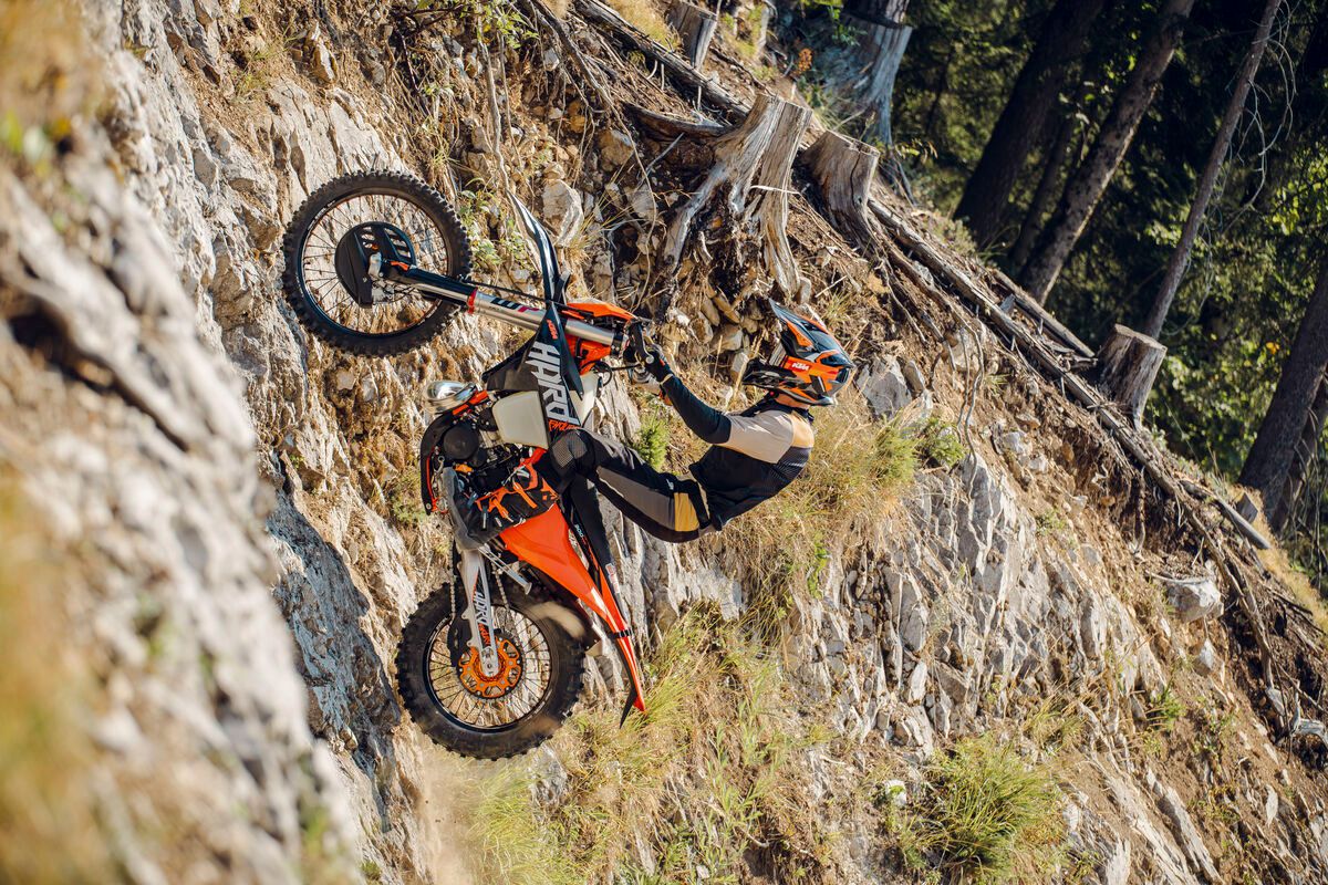 KTM prepara una 300 EXC 2027 para el Hard Enduro: todo esto lleva de serie - Ilustración 3