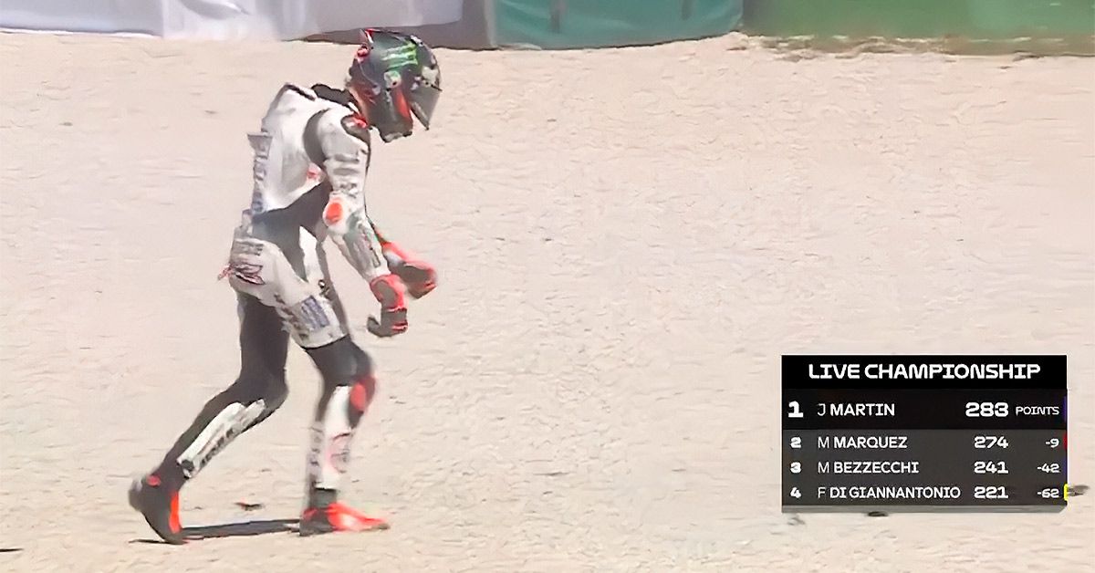 La caída que Bezzecchi no quería sufrir en Misano: