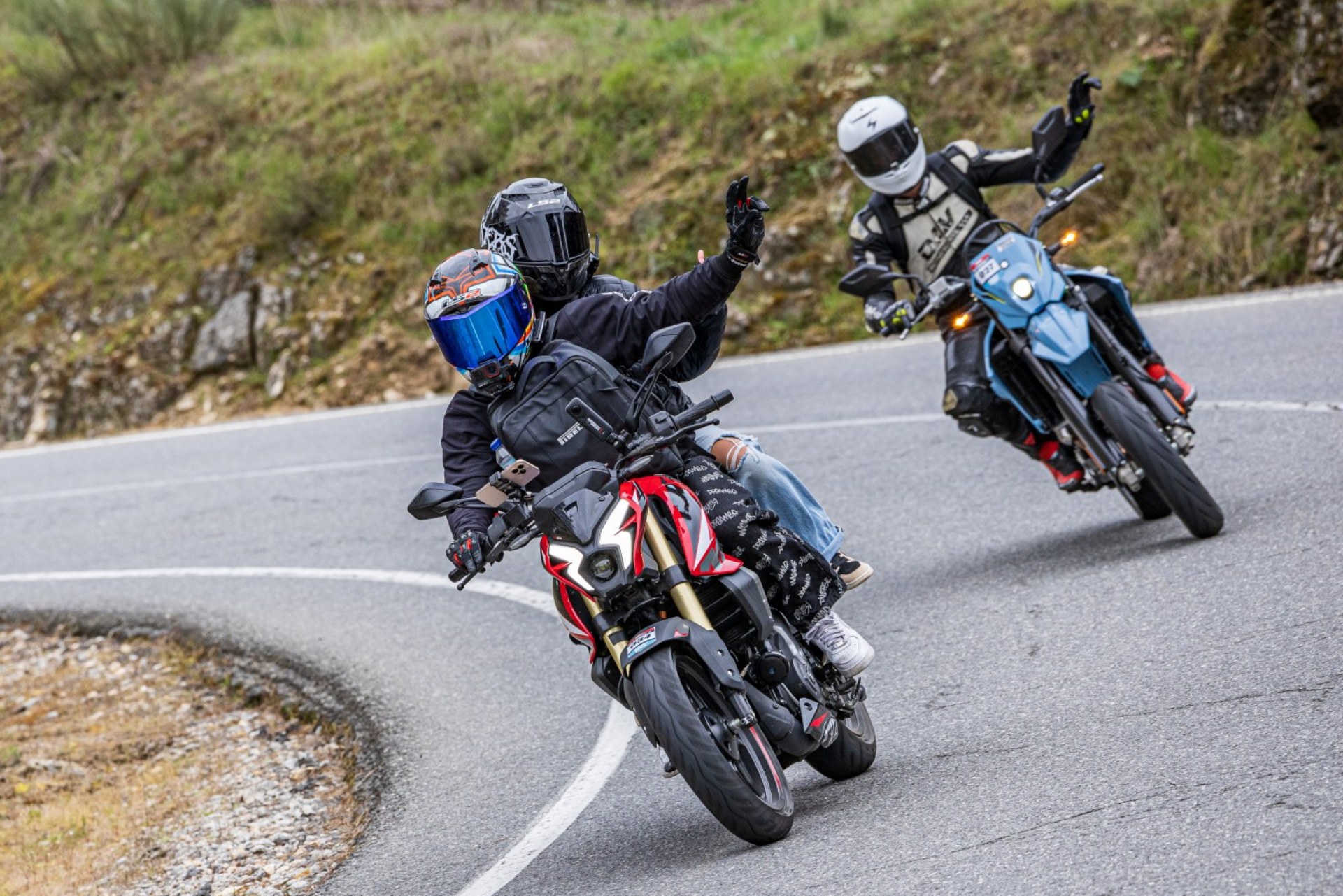 Mototurismo con causa: cómo rodar en dos ruedas puede reactivar comunidades rurales tras los incendios