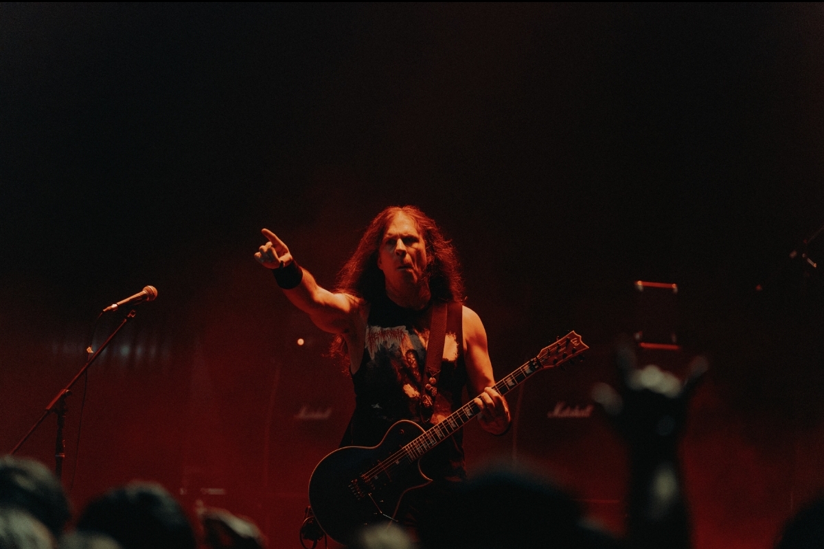 Left to Die en Santiago: en el corazón de la muerte